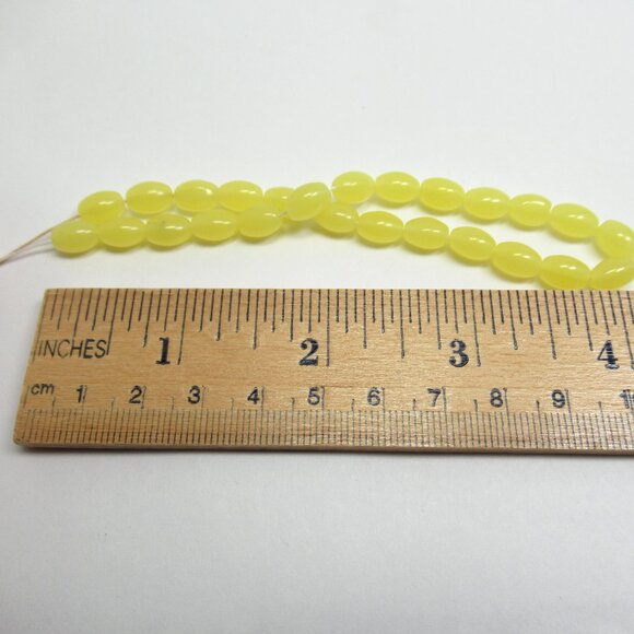 Yellow oval UG beads - Picture 2 of 6
